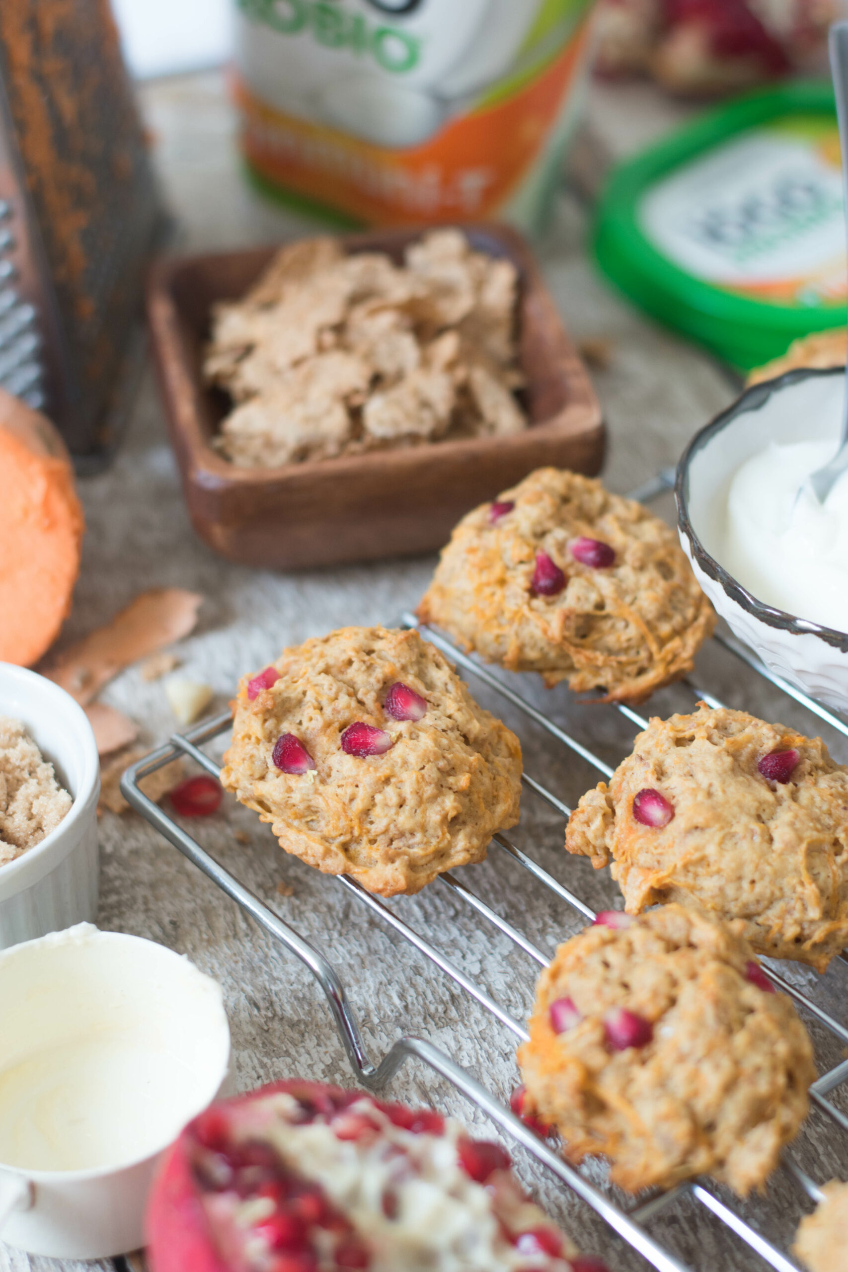 Sweet potato and pomegranate cake IÖGO